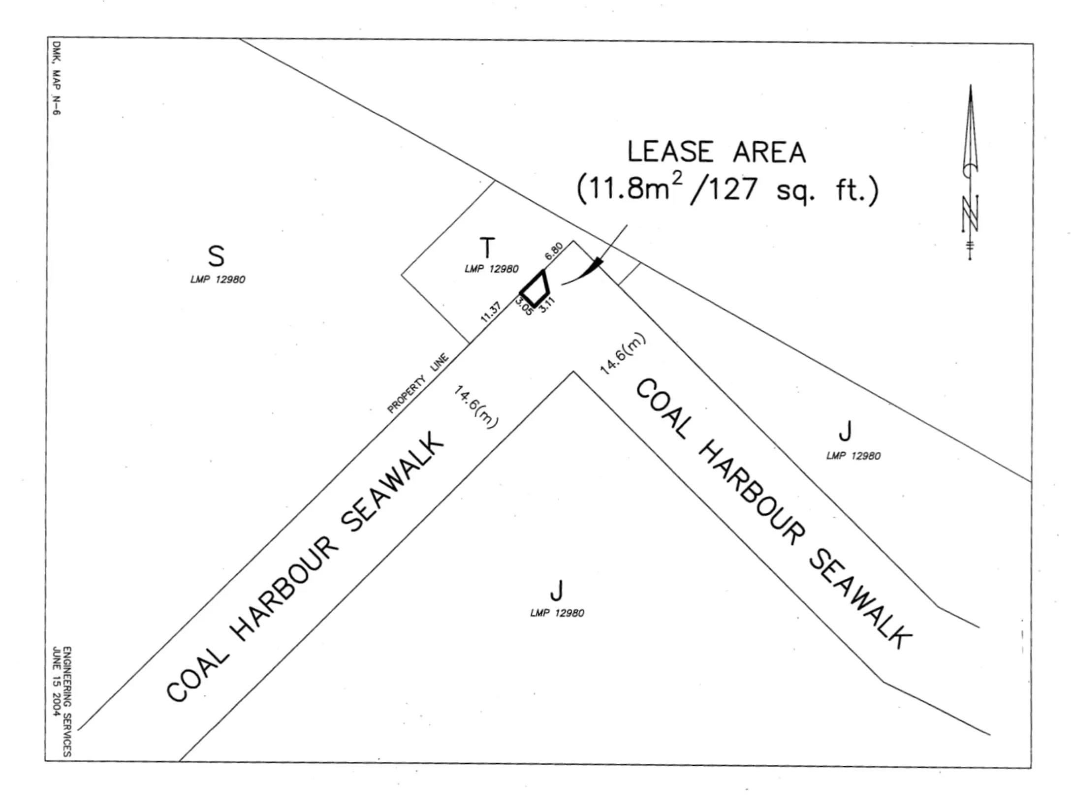 Coal Harbour Seawalk lease area of 11.8 m² (127 sq. ft.) at the junction of the two seawalk alignments, with surrounding LMP 12980 parcels and dimensions.